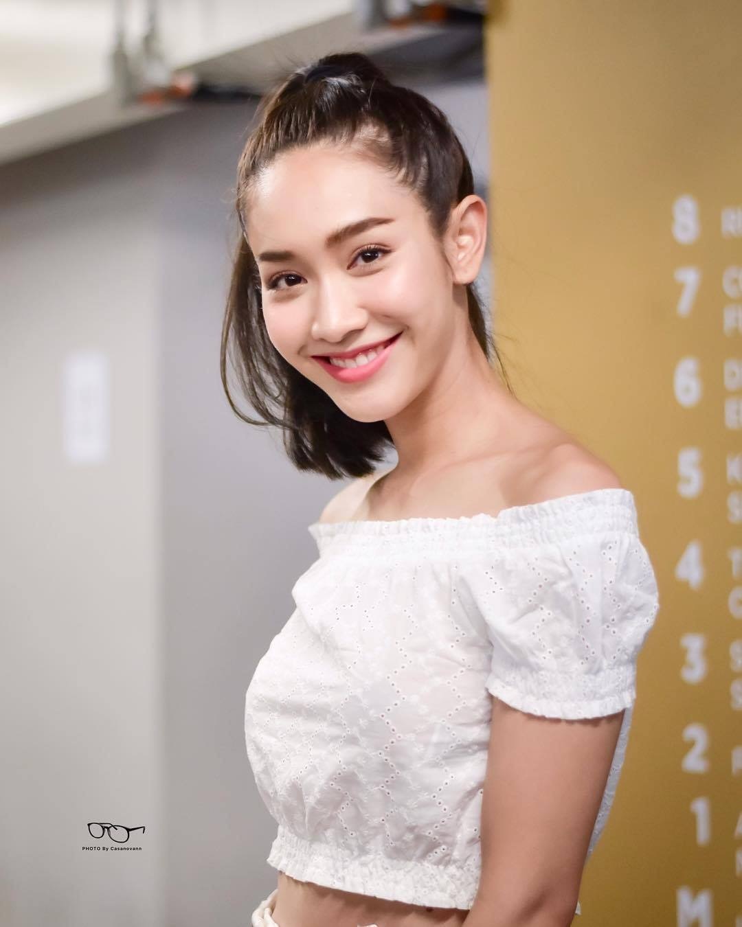 邱敏敏朱一龙拍摄花絮,邱敏敏朱一龙合影