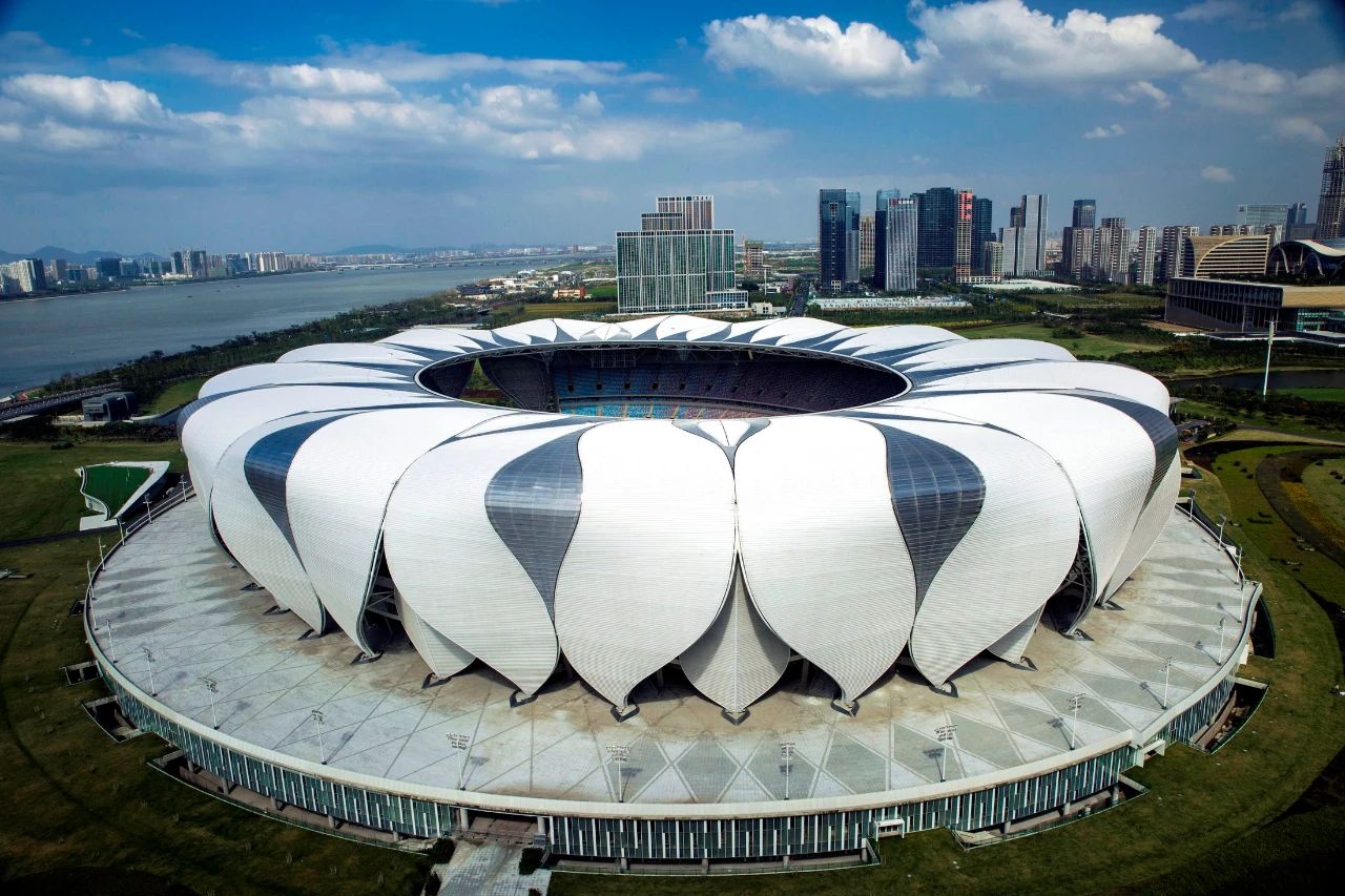 许家印吐槽恒大完整版,许家印亲自设计的恒大足球场