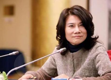 董明珠用3700套房留住核心员工,董明珠格局有多大斥资280亿