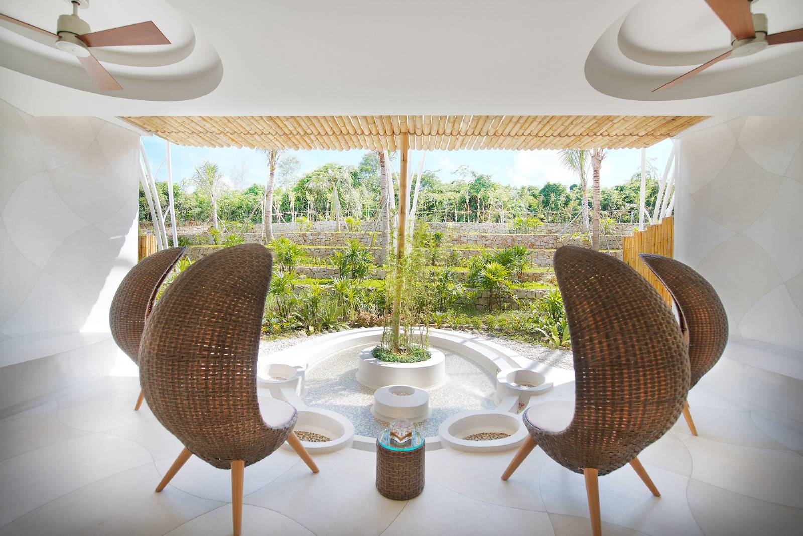 人少免签海岛,人少风景好的国家