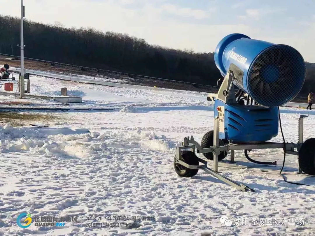 怪坡滑雪场最新视频,怪坡滑雪场今天人多不
