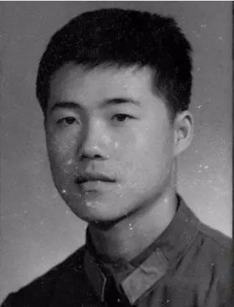 攀登珠穆朗玛峰王石,王石与田朴珺登顶珠峰