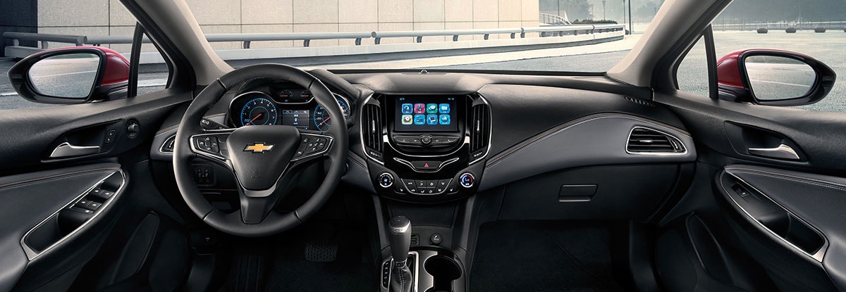 雪佛兰科鲁兹是国产车还是合资车,雪佛兰科鲁兹汽车实用好物推荐