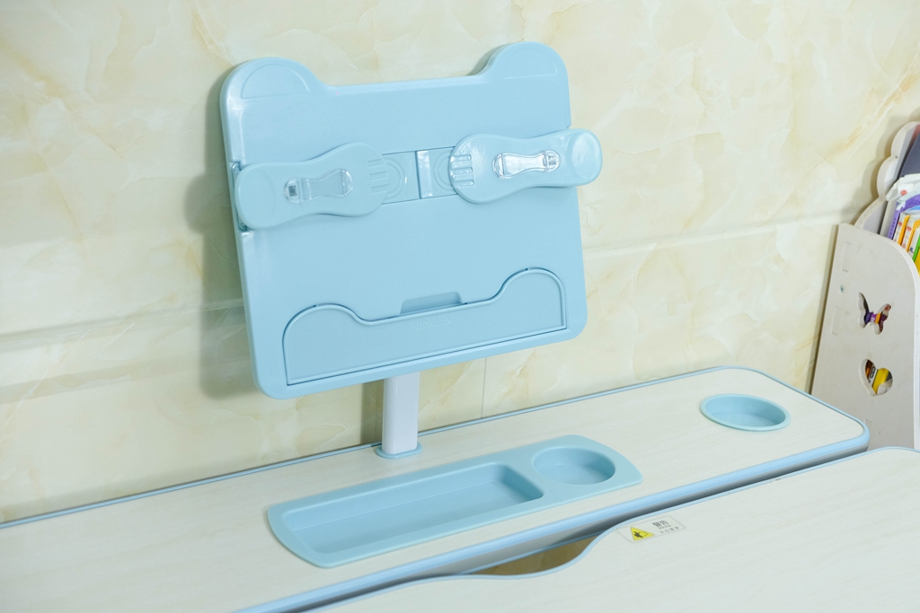 儿童简易爱果乐学习桌椅,爱果乐萌芽椅怎么样