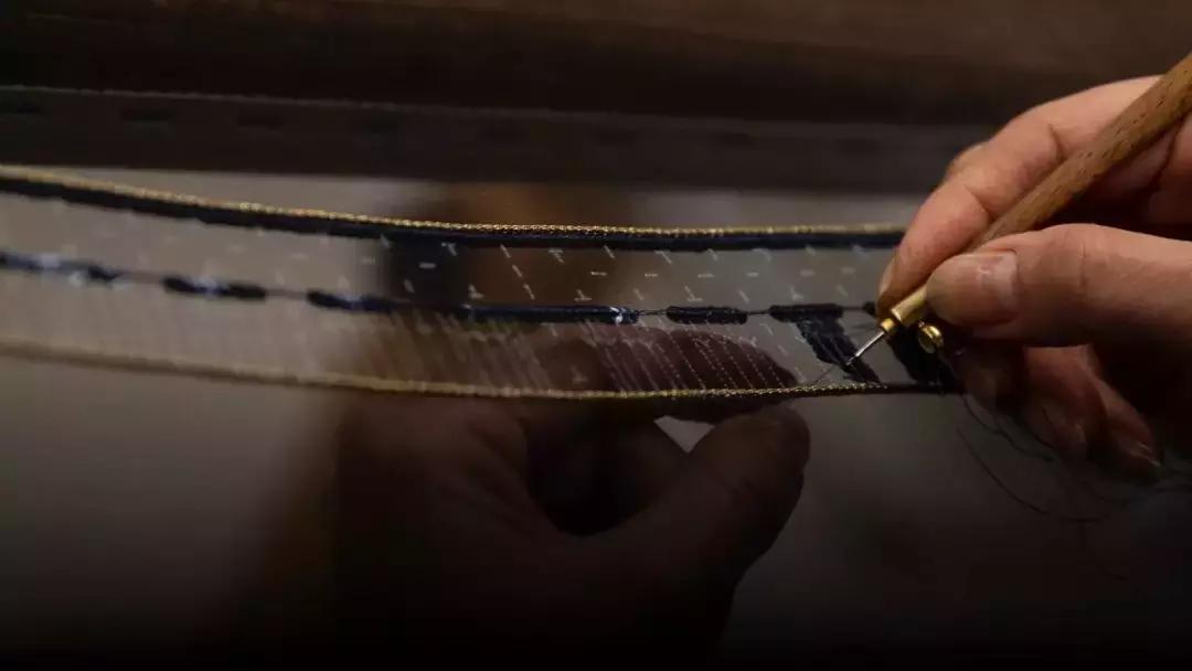 chanel这衣服贵吗,有钱有品位的女生穿什么衣服