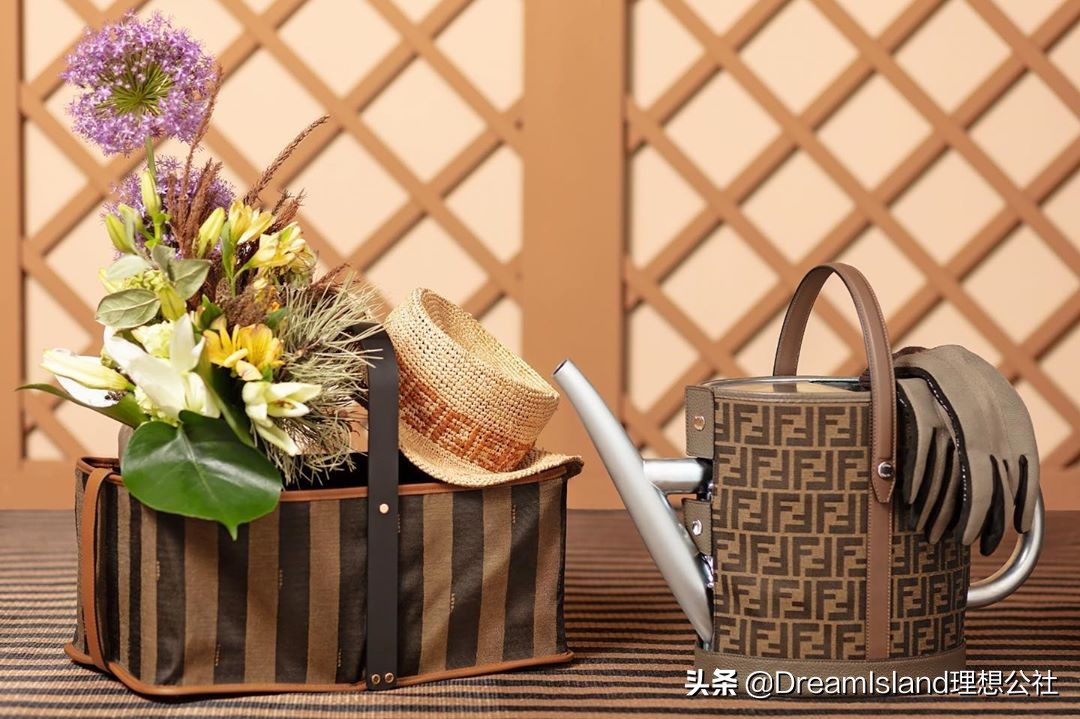 valentino鳄鱼皮女士包,valentino蝴蝶结包包