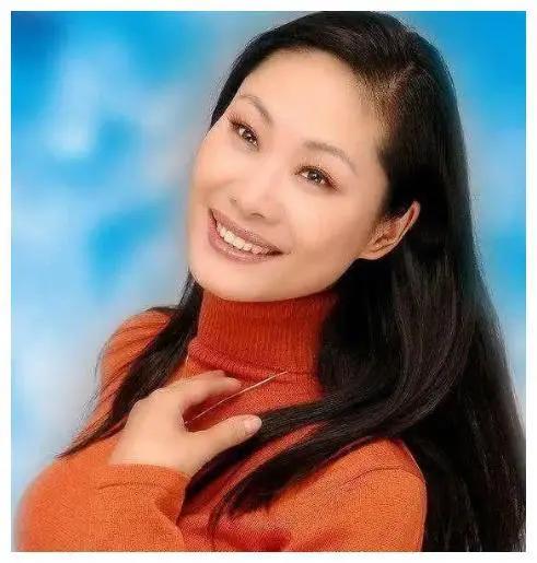 “纤夫哥”尹相杰：从爆红到锒铛入狱，他到底经历了什么？