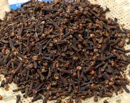 绝密34种常用香料的名称与用途,揭秘34种常用香料名称与用途