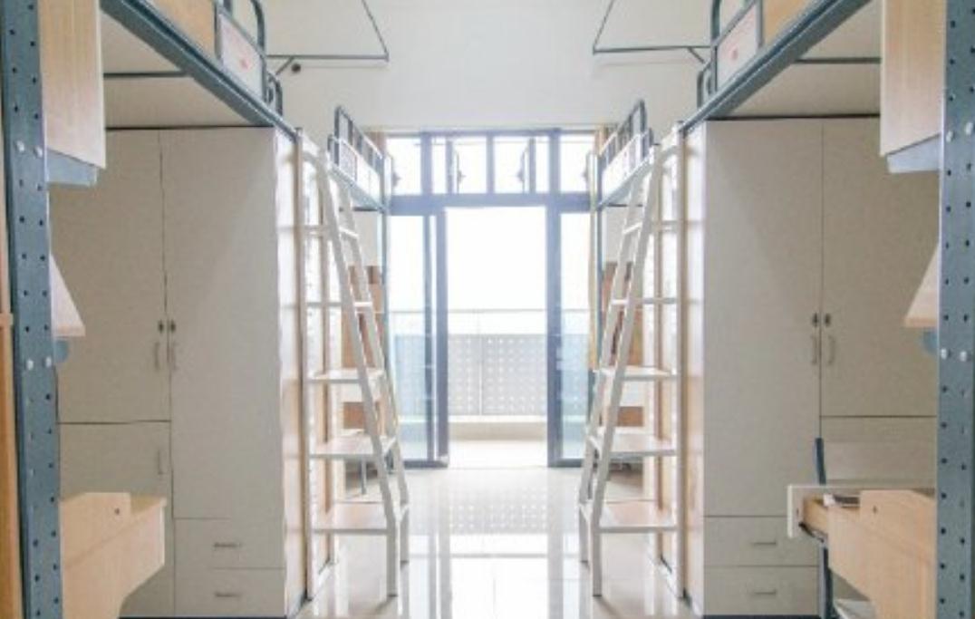 新生选宿舍时如何选床铺位置,新生刚进宿舍怎么挑床位