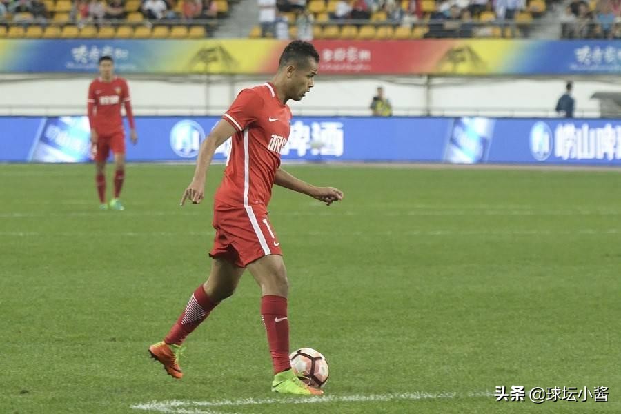 权健冲超功勋外援下赛季大概率回归，位置和特点将决定他的未来