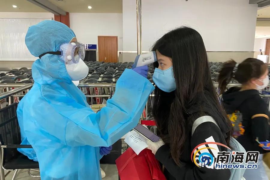 武汉直飞美国航班复航,武汉至北京首趟复飞航班