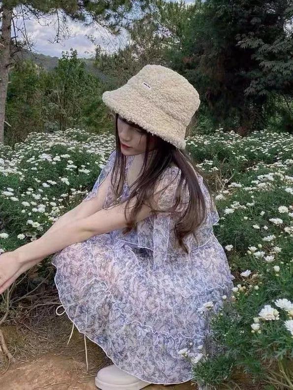 BM风卷土重来，美式街头+复古英伦的风俘获万千少女们的心