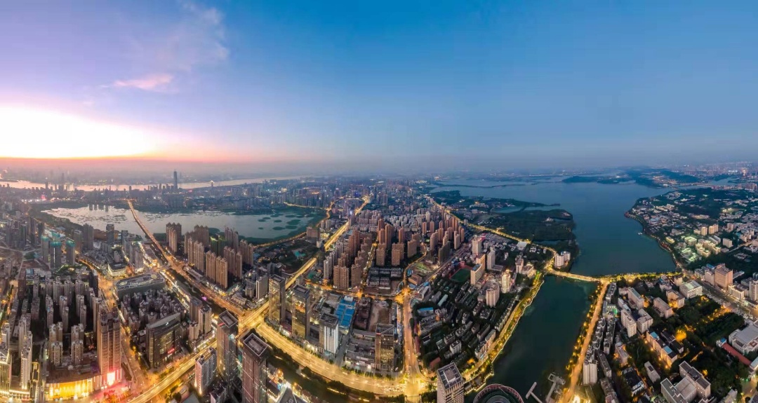 武汉复地东湖国际开发商,武汉复地东湖国际哪一期最好