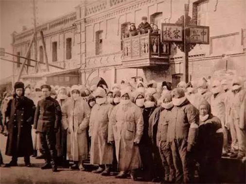 戴口罩的热点话题,热门话题戴口罩