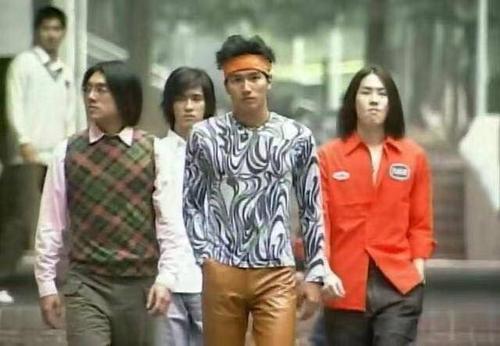 姐弟恋？超越钟丽缇？这位47岁的大姐姐给萧敬腾灌了什么*魂迷**汤