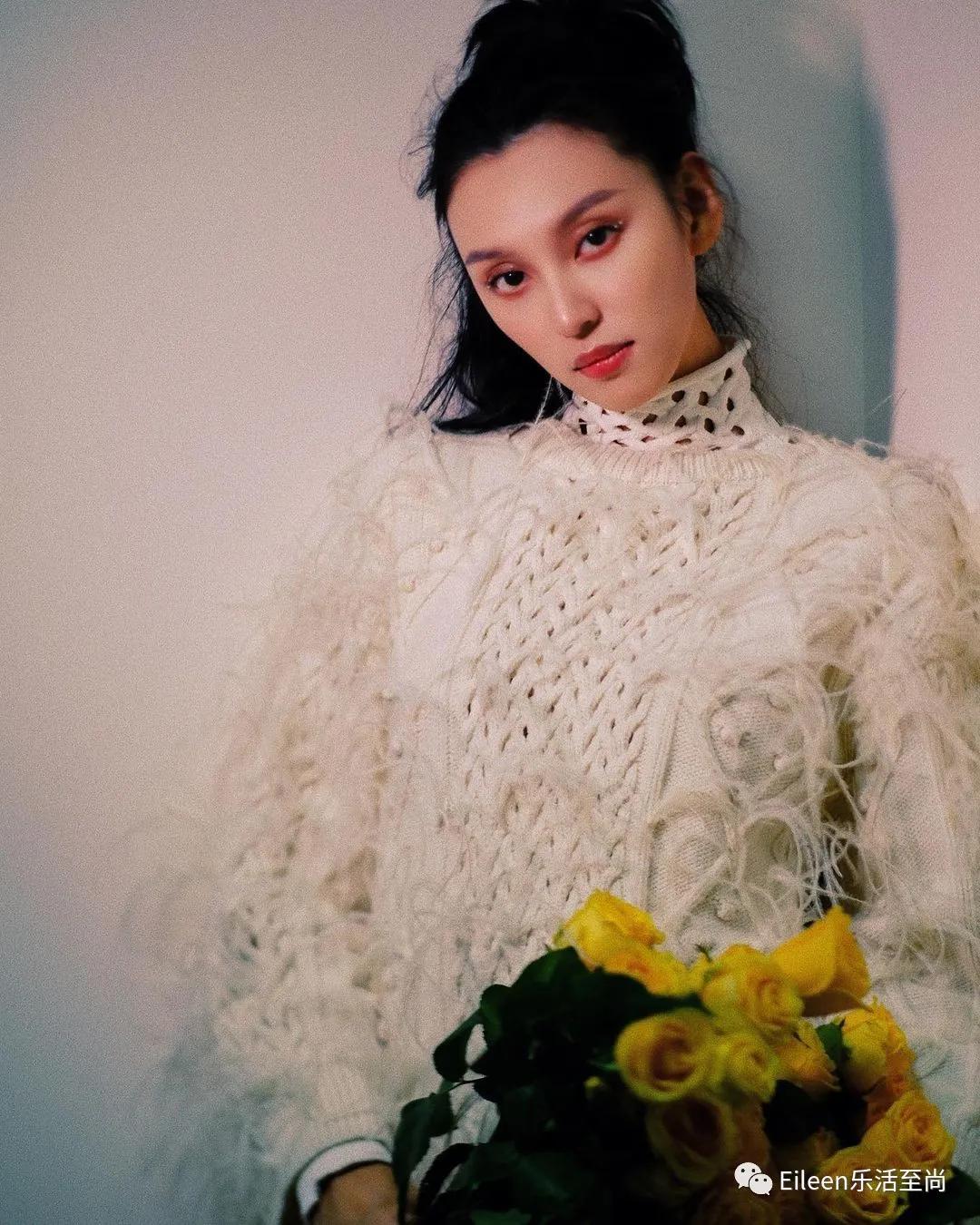 强捧成天后？未婚带女的她究竟如何成为大女主？