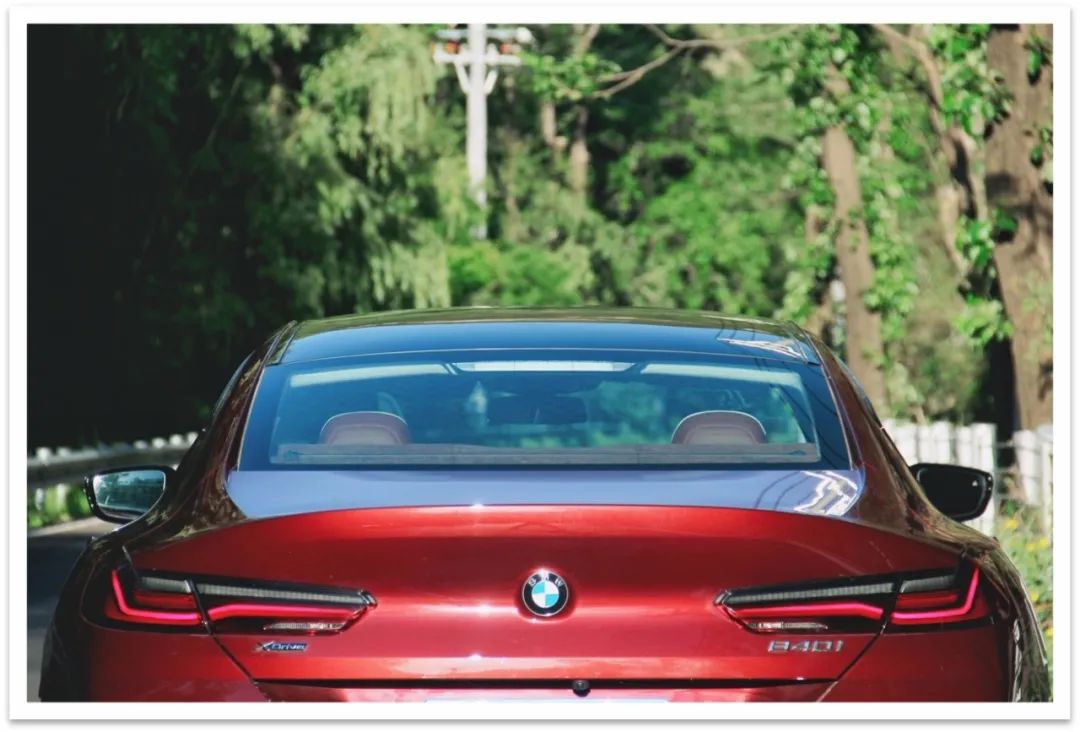 宝马轿车的天花板，试驾你不知道的“宝藏”8系