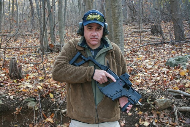 短剑冲锋枪vector后坐力,短剑冲锋枪后坐力向下