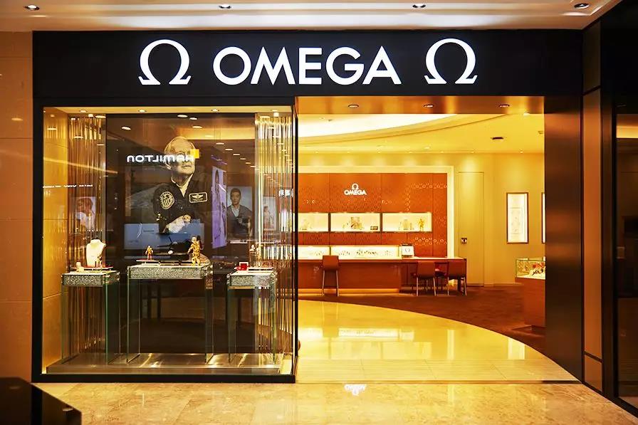 我膨胀了，在武商世贸广场的黄金珠宝手表区逛痴了迷