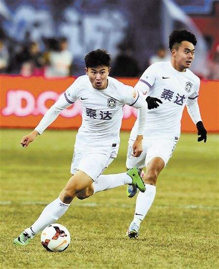 河南建业对阵泰达,泰达战胜建业