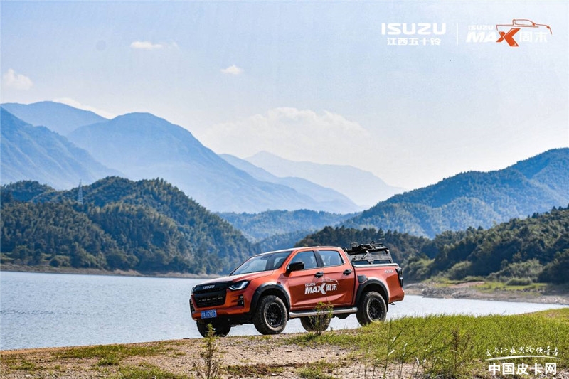 全新d-max试驾自动四驱畅领,新款d-max皮卡极限越野
