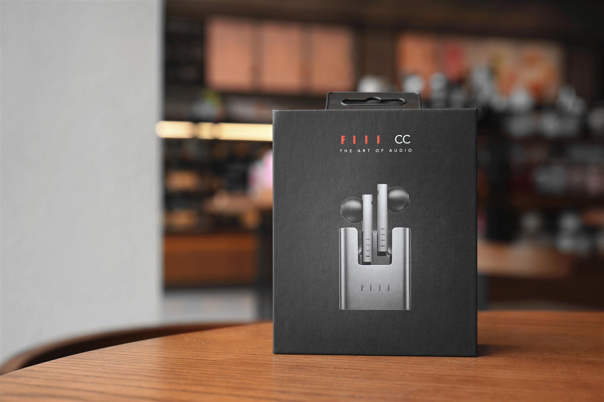 汪峰耳机fiil使用说明,汪峰耳机fiil能无线充电吗