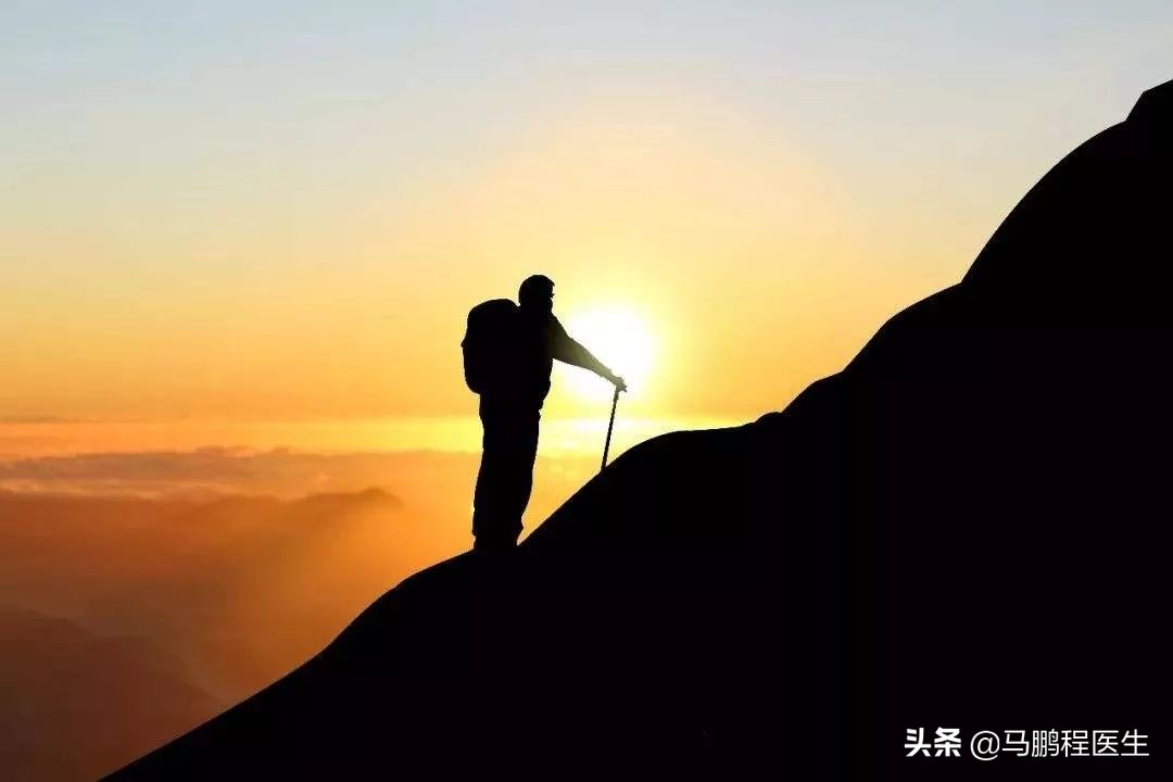 膝关节走路打软怎么回事,走路腿老打闪怎么治疗好