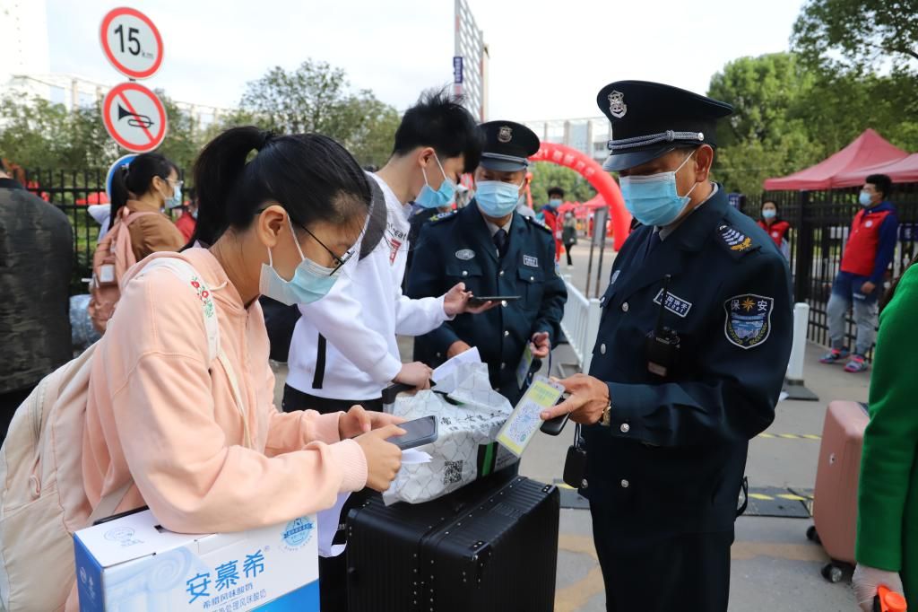 山东理工大学迎来首批返校生,学校最新上学通知