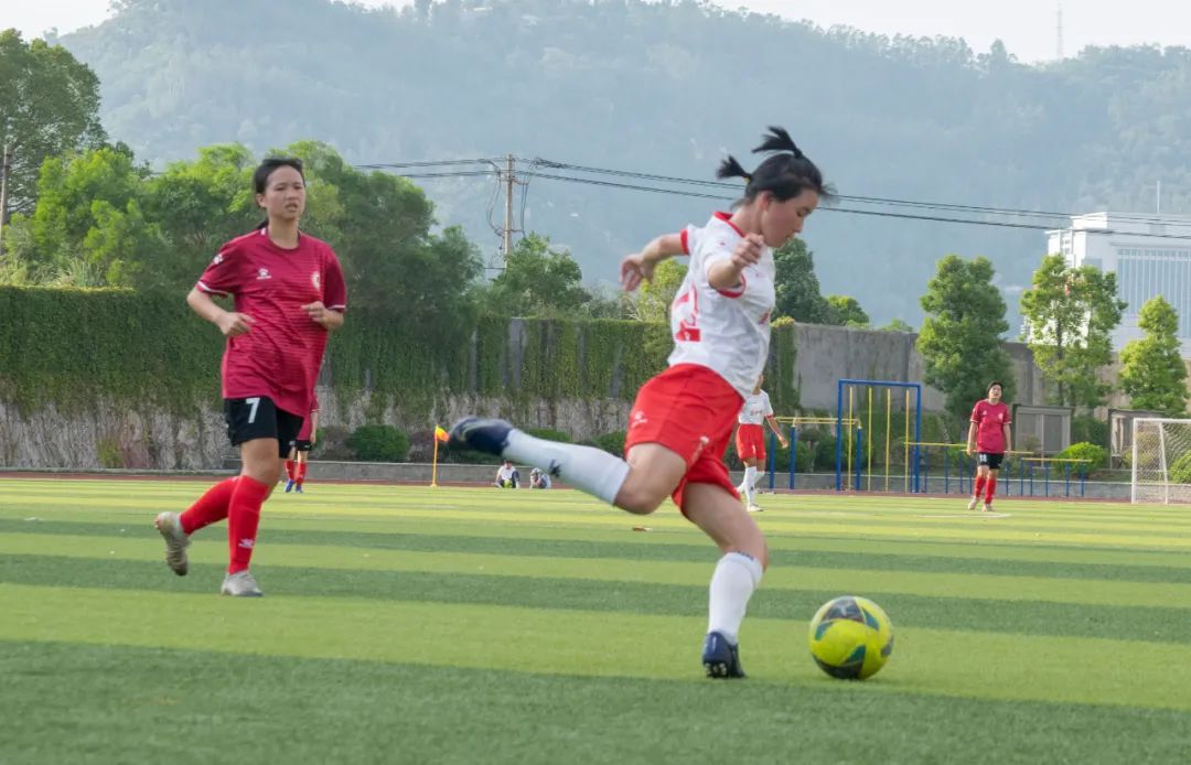 第一届青少年足球联赛总决赛,绿荫中学生足球比赛