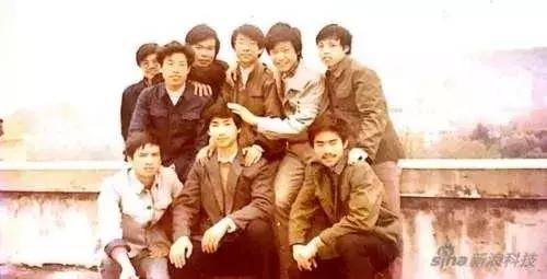 草根起家的雷军,雷军的三十年发家史