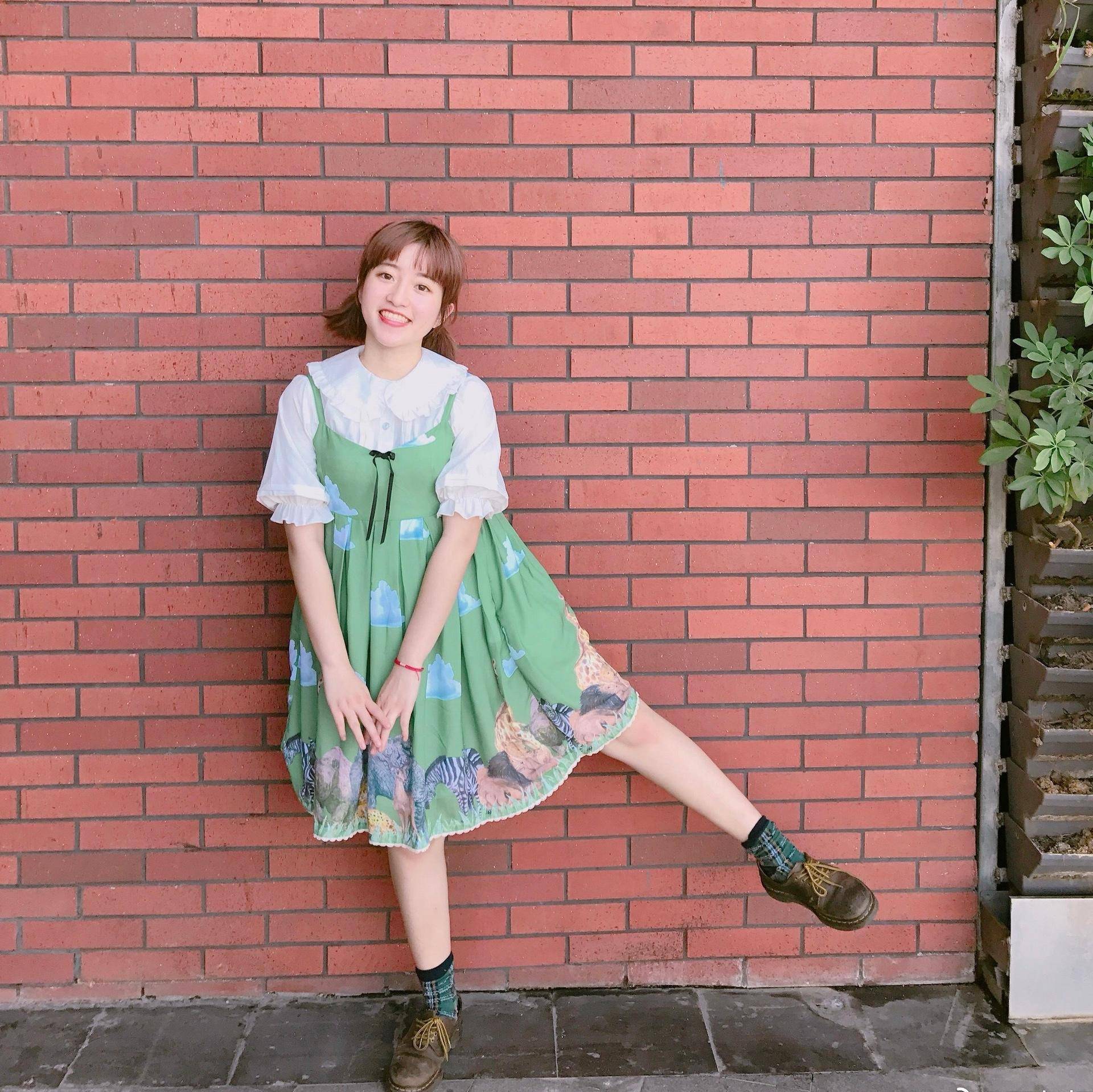 lolita裙高奢风,lolita服装有多坑