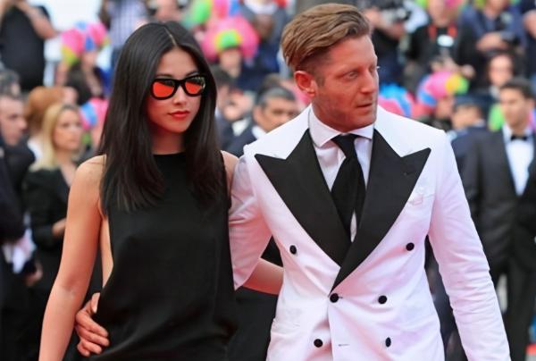 朱珠富家千金,朱珠名媛望族