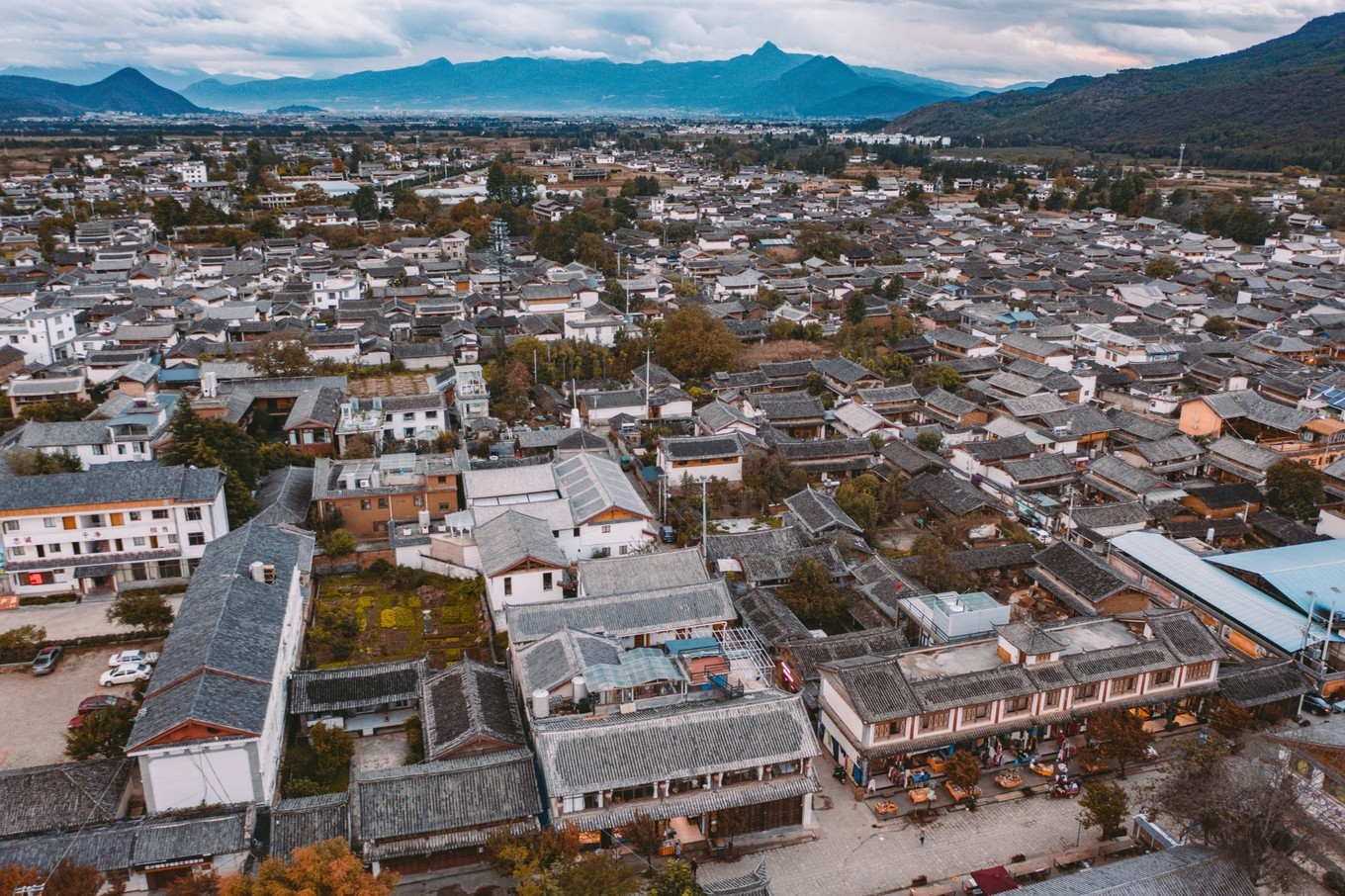 自驾云南滇藏,自驾滇西北旅游