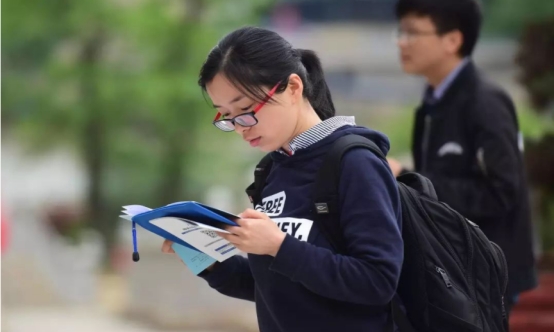 读三本还有救吗,普通家庭读三本还是大专