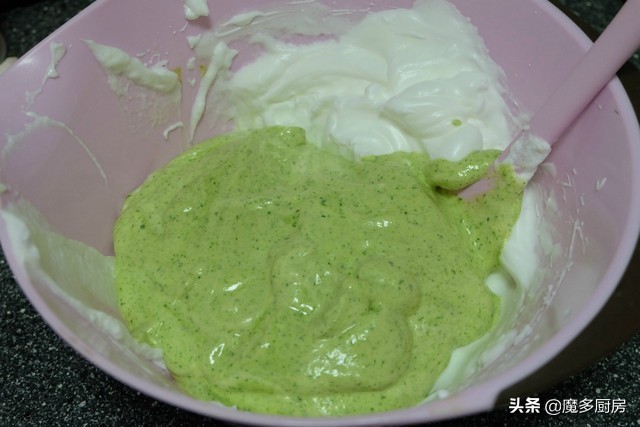 超级简单的奶油蛋糕做法无烤箱,戚风奶油蛋糕的制作全过程