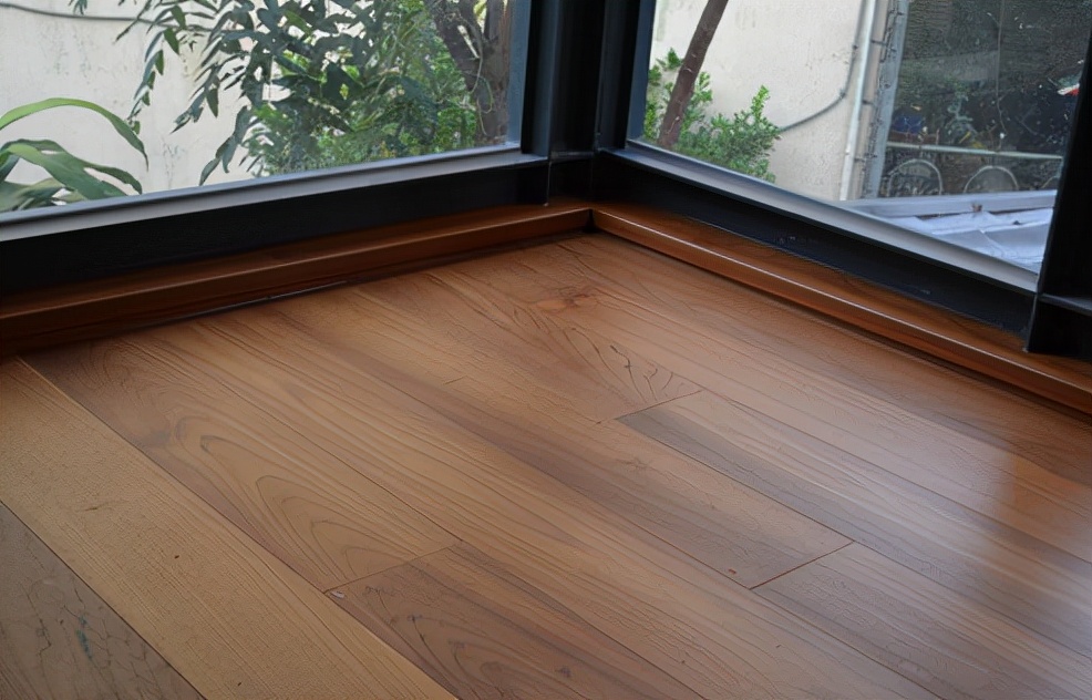 柚木地板和柚木复合板有什么区别,金刚柚木地板与柚木地板区别