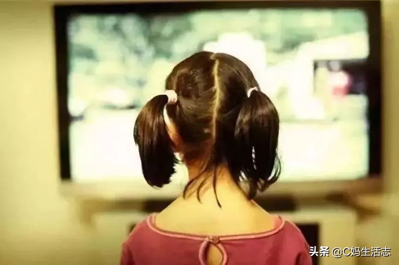 孩子迷恋动画片无法自拔怎么办,孩子总是沉迷手机电视怎么办