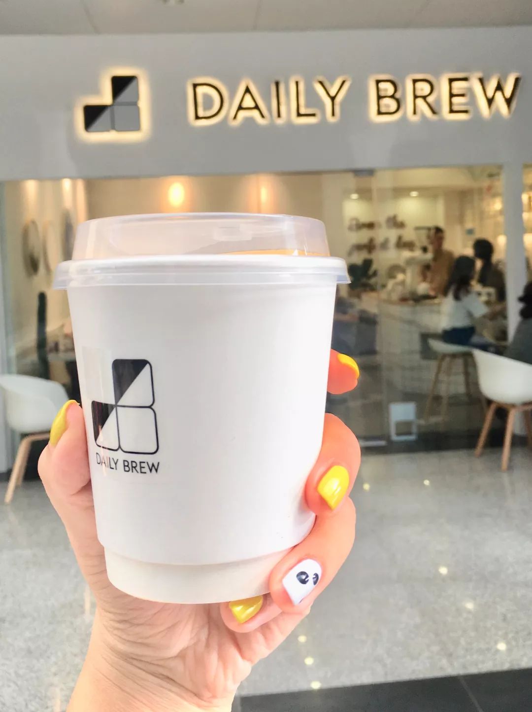 酗酒后起床,会想和重要的人分享的杭州骨灰级咖啡地图