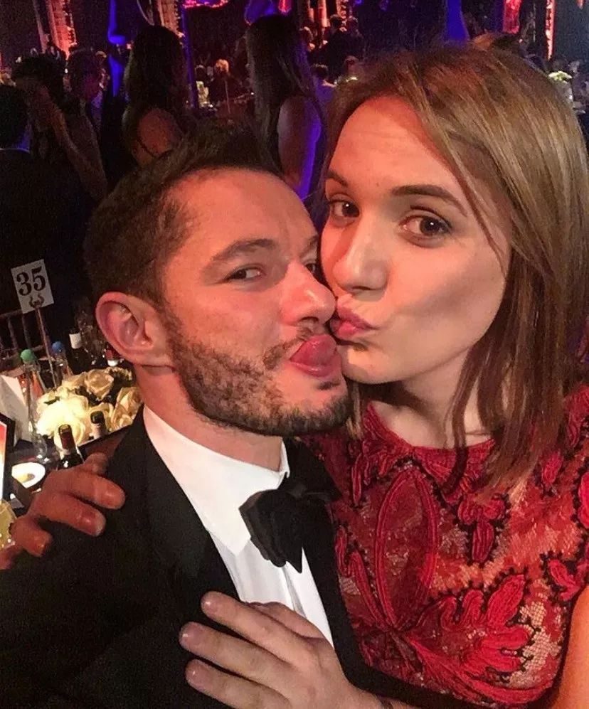 一对男女互换性别,一见钟情后生儿育女:有爱,性别有什么关系?