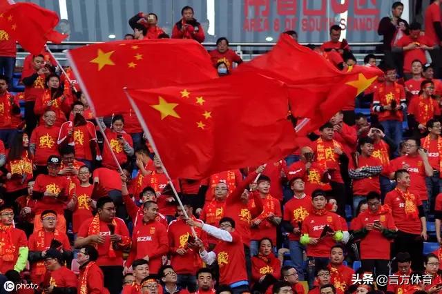 中国之队集结全新国足整装出发,同袍一心支持国足吗