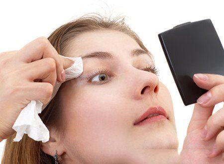 睡觉不卸妆的危害有哪些4步教你卸掉脸部妆容