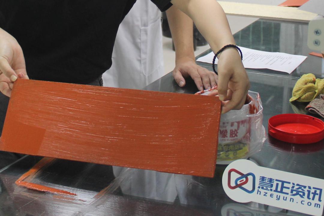 滴水不漏的建筑“雨衣”∣吉美帮红橡胶屋面外露专用防水评测