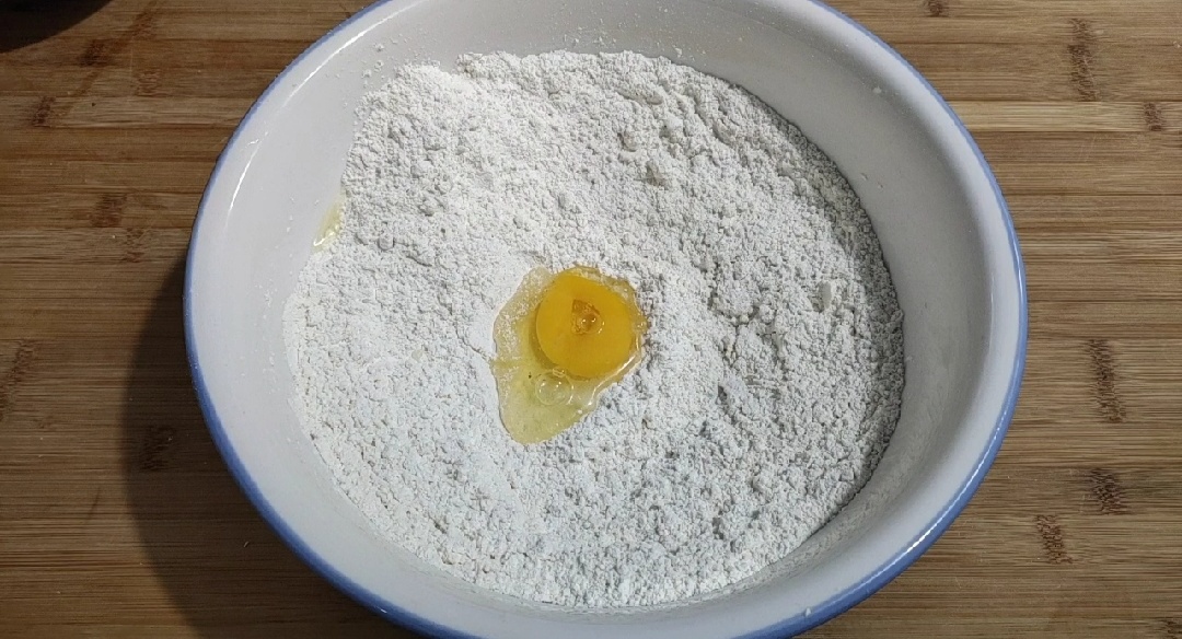 油条怎么做会更酥脆,油条怎么蓬松酥脆