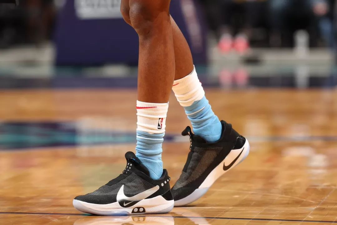 被nba禁赛球鞋,被nba禁赛的球鞋