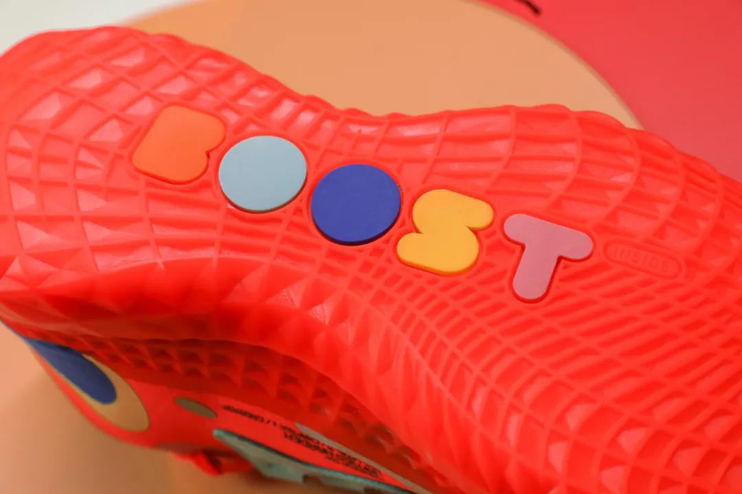 新鞋一出即打折？这几双阿迪篮球鞋的二级市场行情竟然如此坚挺