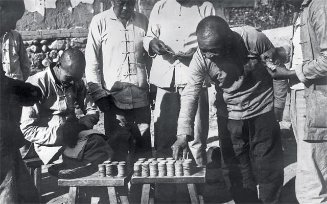 悍匪一分钟连杀7人真实事件,最冷血悍匪14年杀13人