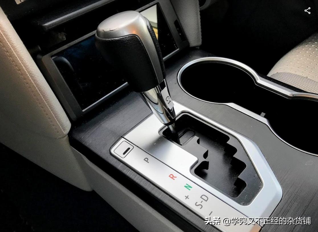 凯美瑞新老对比,新款凯美瑞双擎车主用车感受