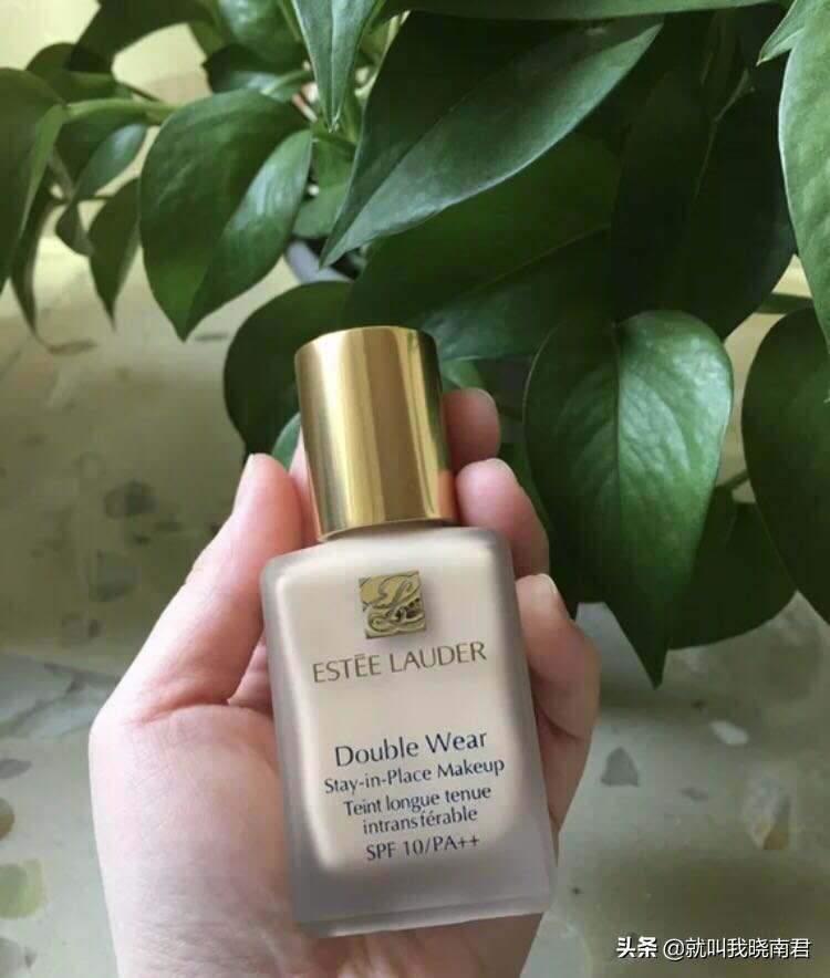 如何挑选适合自己的粉底液颜色,怎样挑选适合自己的粉底液色号