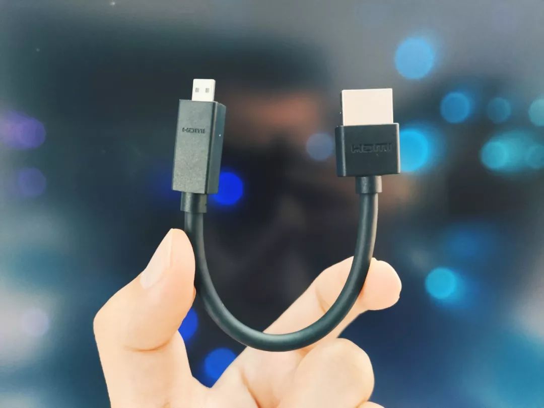 手机秒变电视机,手机屏幕秒变电脑大屏