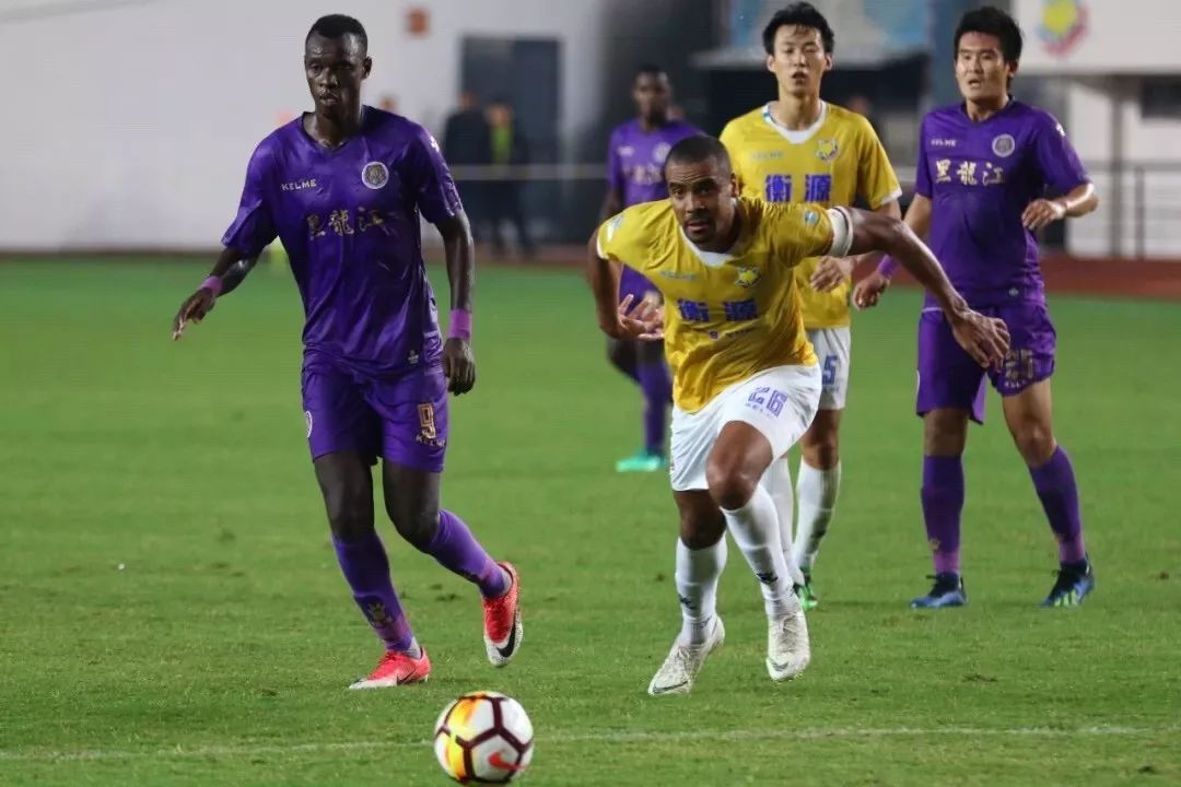 乔尼中国足球,乔尼现在效力于哪个俱乐部